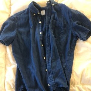 GAP short sleeve button up